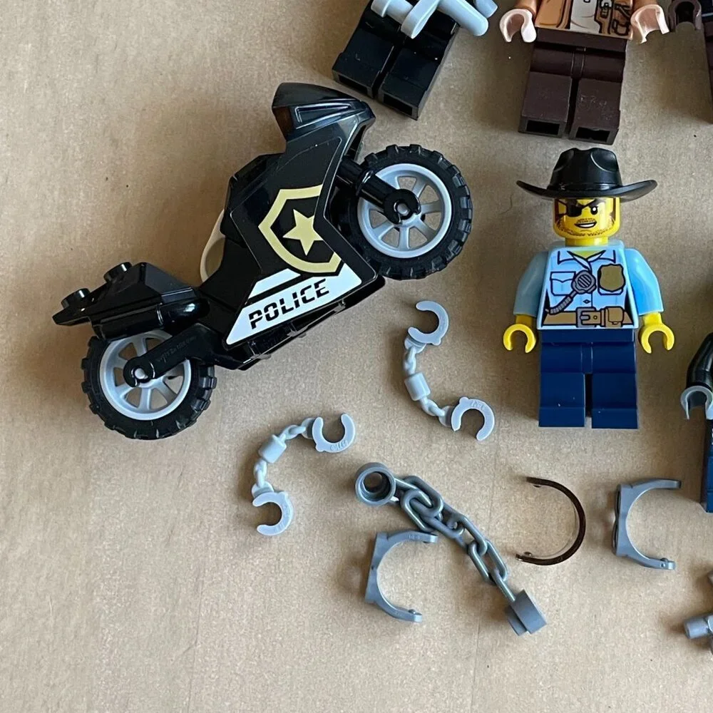 Lot Bundle of Lego‎ Figures Figurines Toys